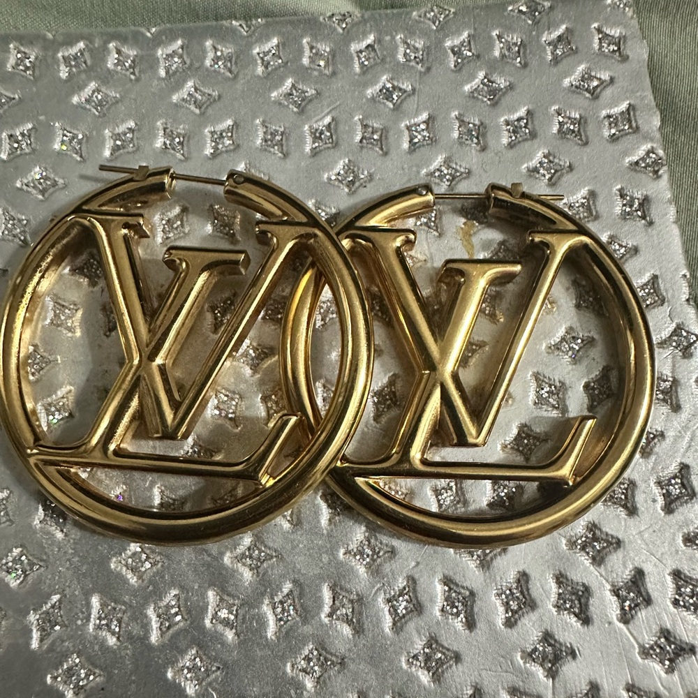 Louis Vuitton Gold Logo Hoop Earrings - Picture 3 of 12